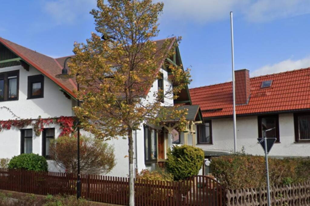 Ferienhaus „Schlupfwinkel“, Kostenloser Parkplatz, Vollausstattung Ilmenau Exterior foto